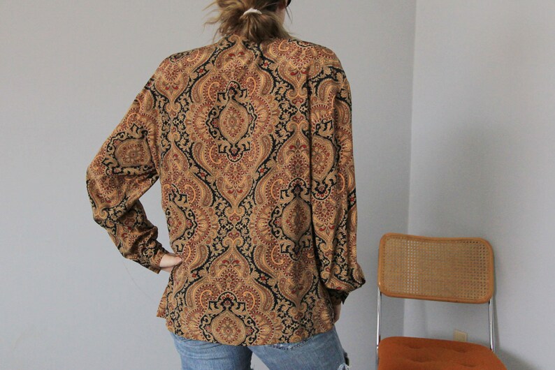 80/'s Neutral Silk Ornate Filigree Pussy Bow Dana Buchman Blouse