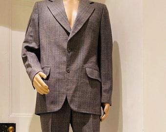 NICE Vintage 1960's Mens Tweed Wool Suit Made In ENGLAND By 'Maenson' - Great!!