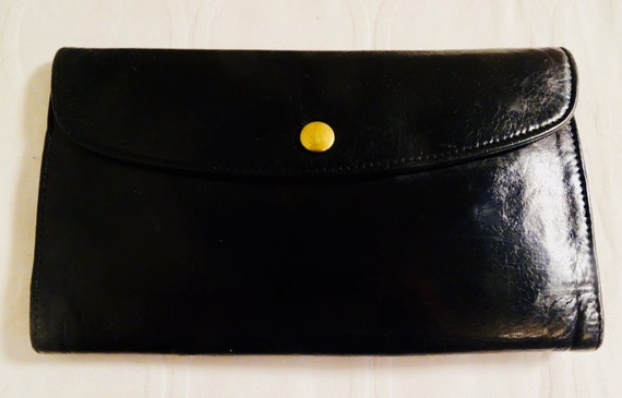 BEAUTIFUL Vintage 1980's Black Leather Wallet / Pu