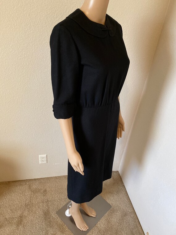 STUNNING Vintage 1950's Black Wool Dress - Beauti… - image 10