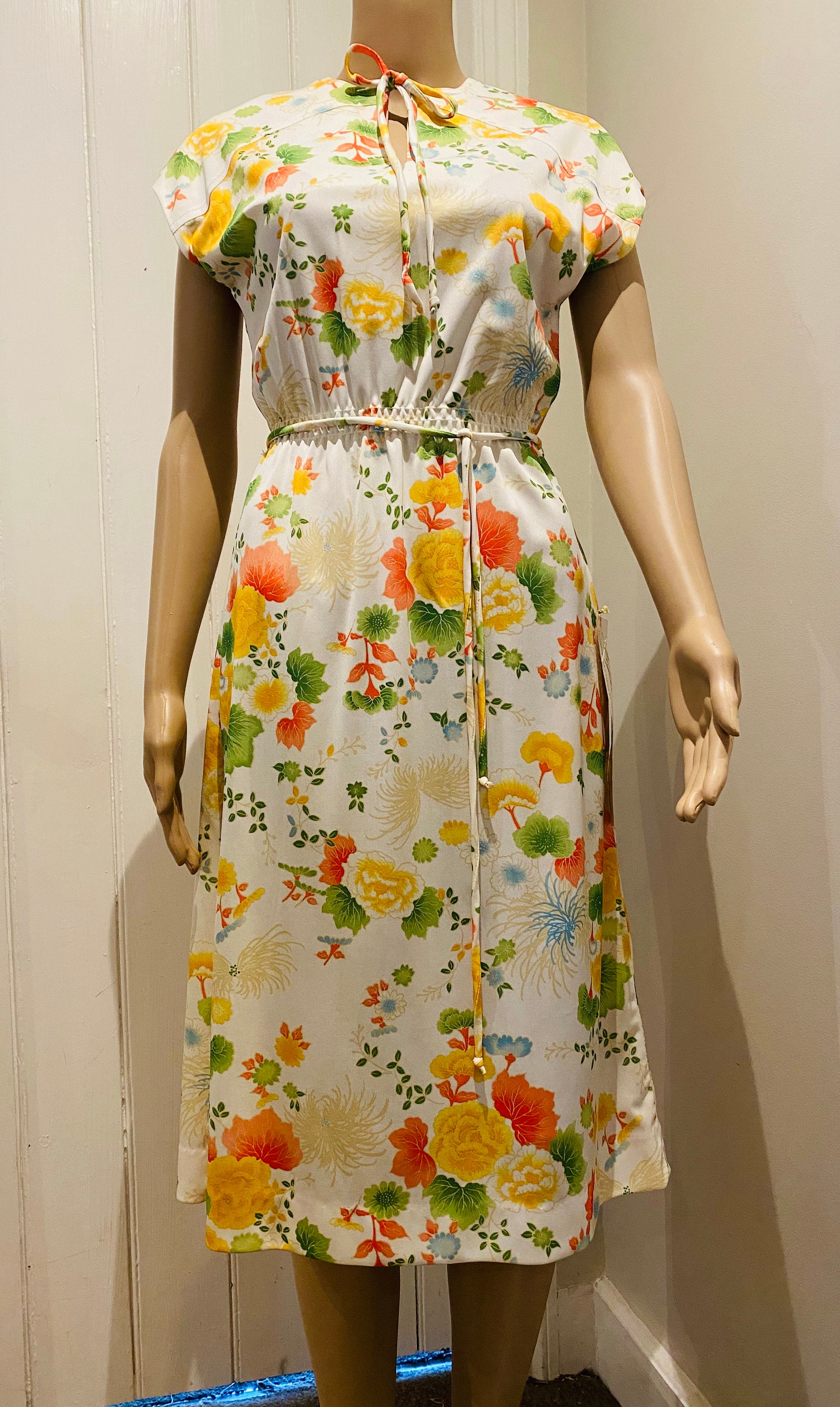 Image of Beautiful Vintage 's Floral Dress, Made in California, Usa By "Anjac' - Lovely