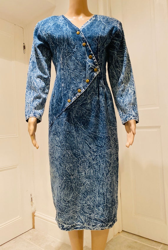 denim dress with shoulder pads Talbots Denim Dress Size 4 Blue Button Up W Detachable Shoulder Pads