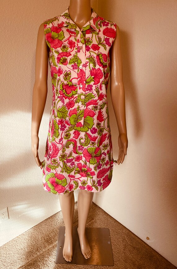 BEAUTIFUL Vintage 1950's Floral Dress Made In USA… - image 7