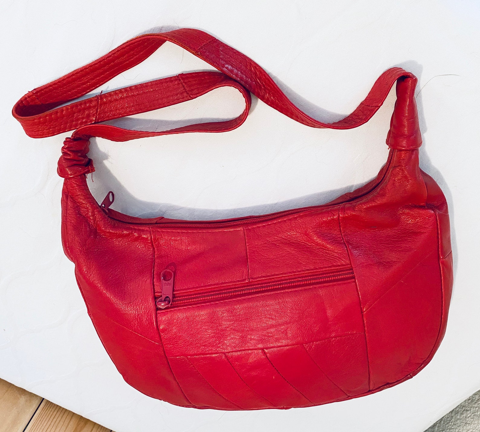 V CUTE Vintage 1980's Red Leather Handbag / Shoulder Bag | Etsy