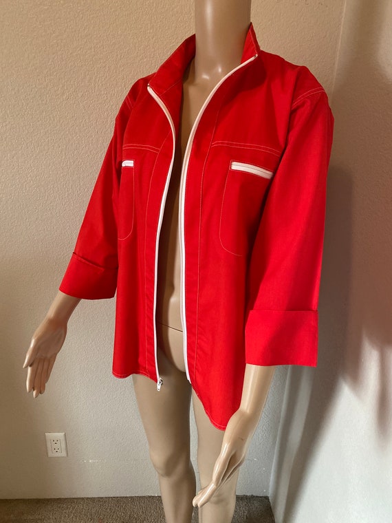 CUTE Vintage 1960's Red Jacket / Shirt Made In US… - image 9