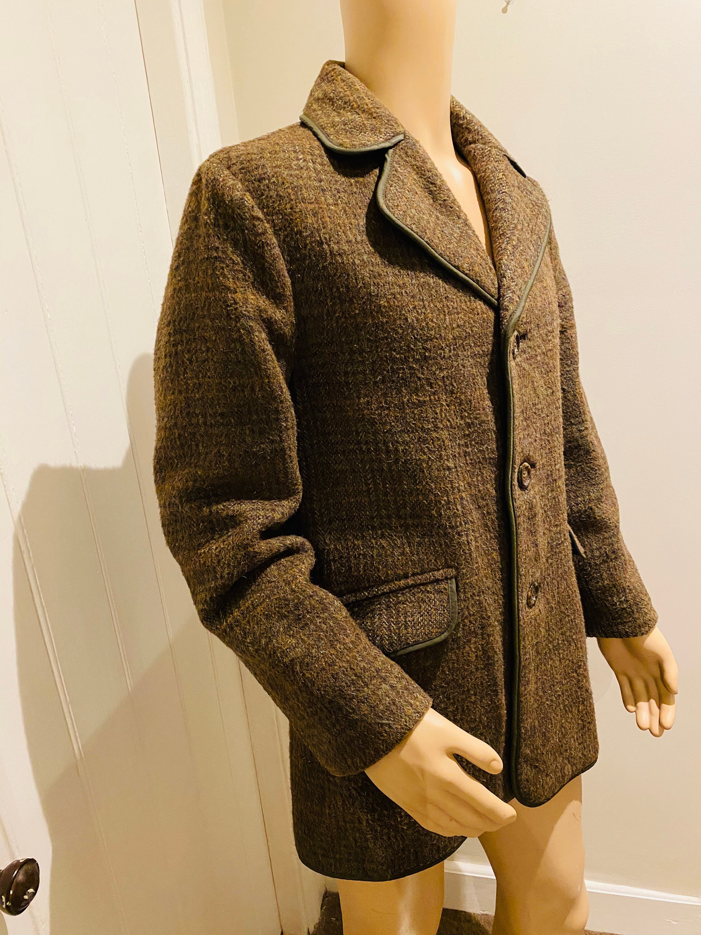 Image of Great Mens Vintage 1980's Woollen Over Coat, Made in England By "Dunn & Co' - Fantastic