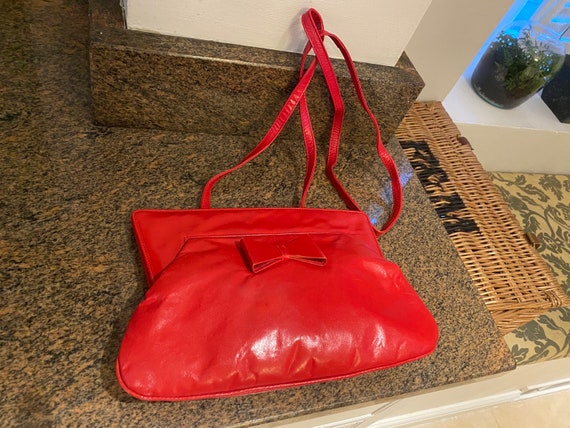 Cute Vintage 80's Red Leather Handbag With Bow, R… - image 5