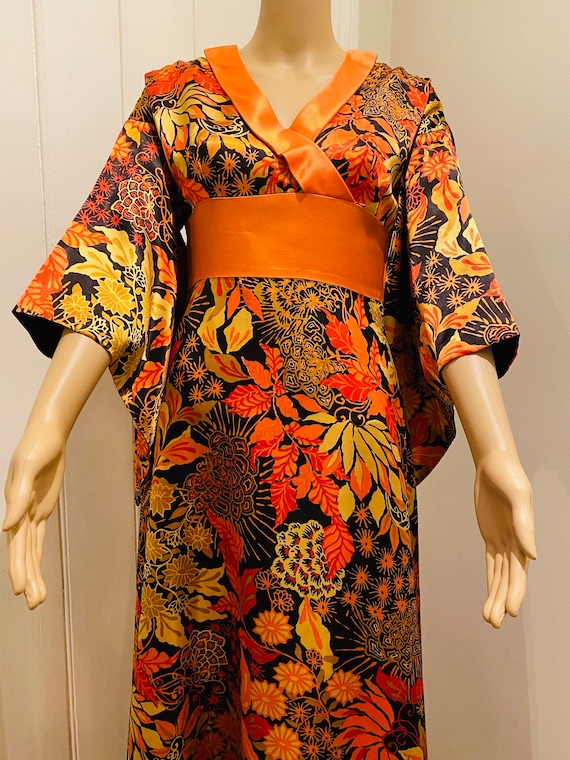 BEAUTIFUL Vintage 1960’s Dress, Made In ENGLAND By