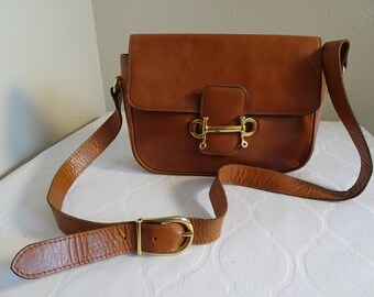 V BEAUTIFUL 1970's Deep Tan Leather Handbag With Long Shoulder/CrossBody Strap - Cute!!