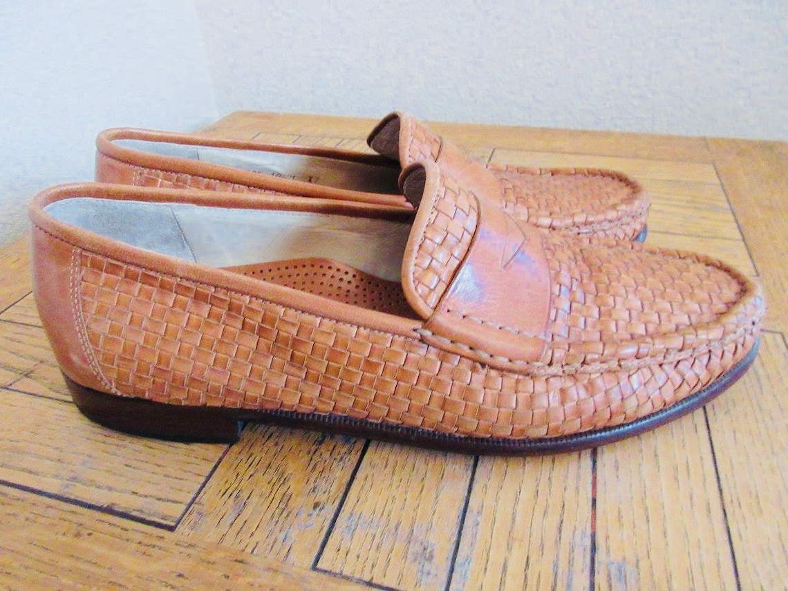 criss cross house shoes