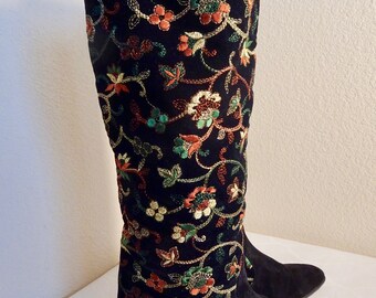 V BEAUTIFUL Vintage Early 1990's Tapestry & Leather Knee Boots Made In Italy By 'Nando Muzi' - USA Size 9, UK Size 7