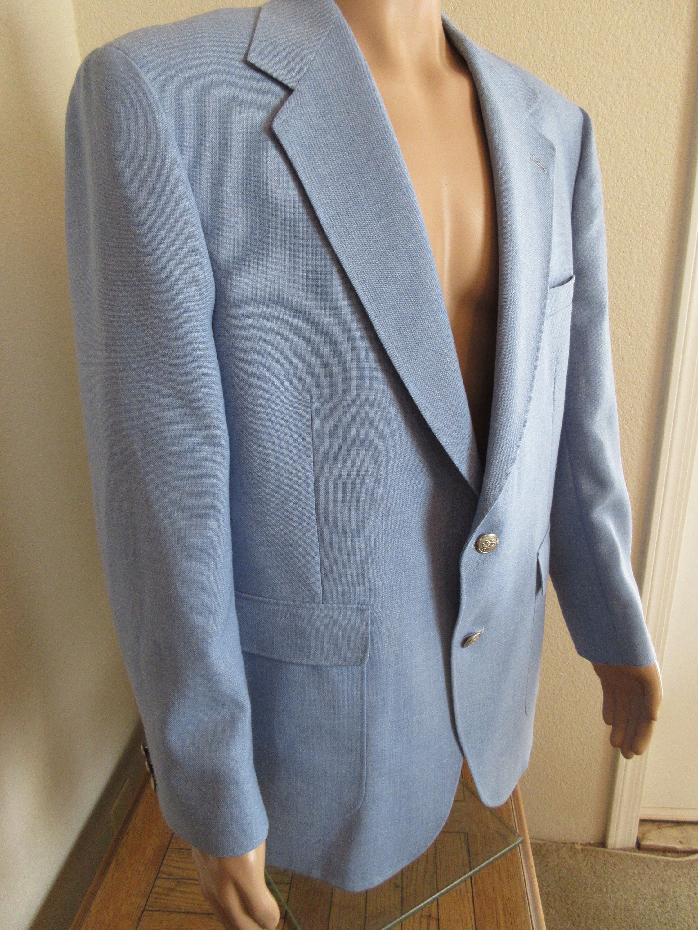 Image of Nice Vintage 1970's Pale Blue Blazer Made in Usa By "stafford' - Chest 44 Inches