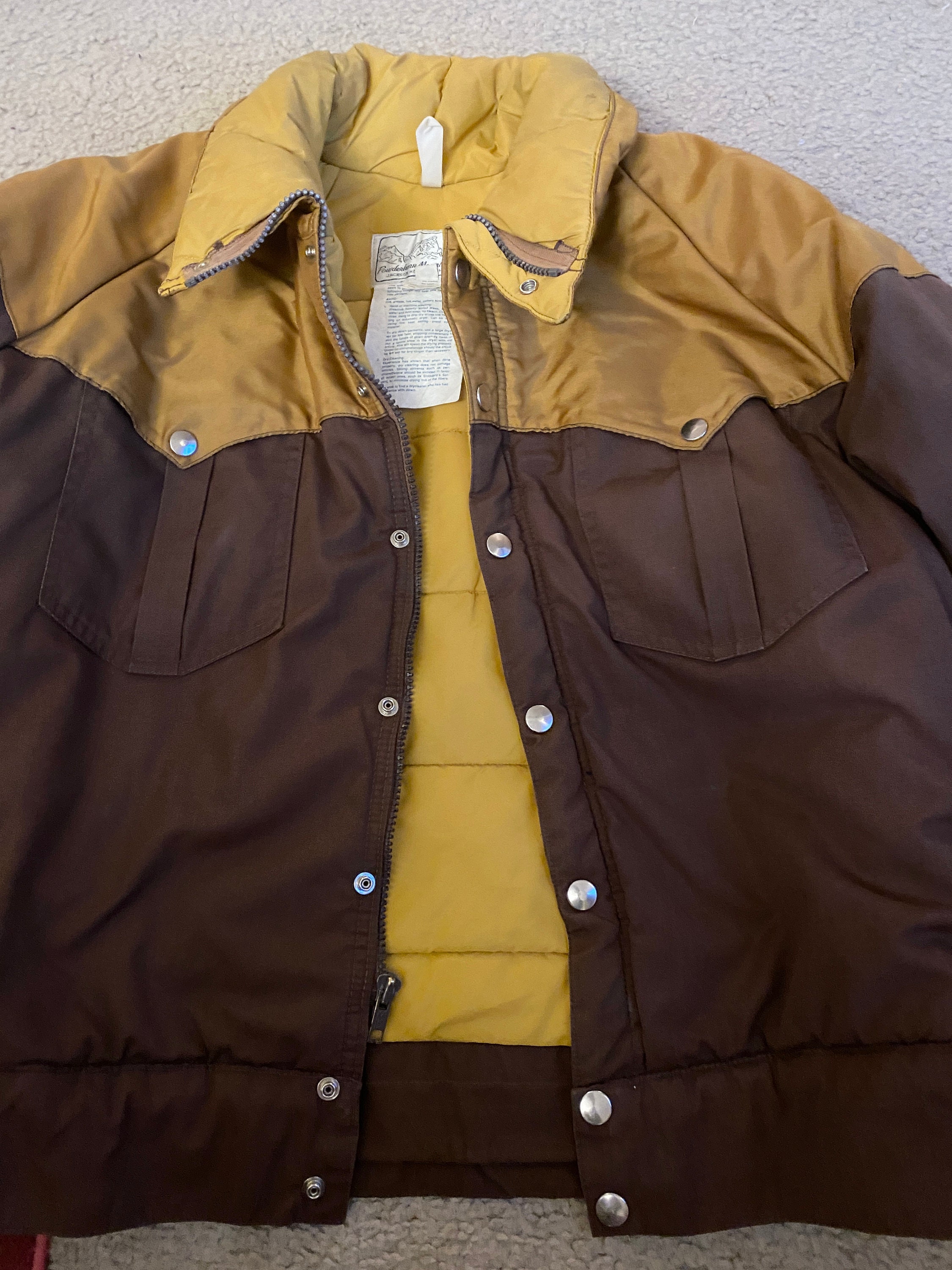 LOVELY Vintage 1970's Mens 'powderhorn Mountaineering