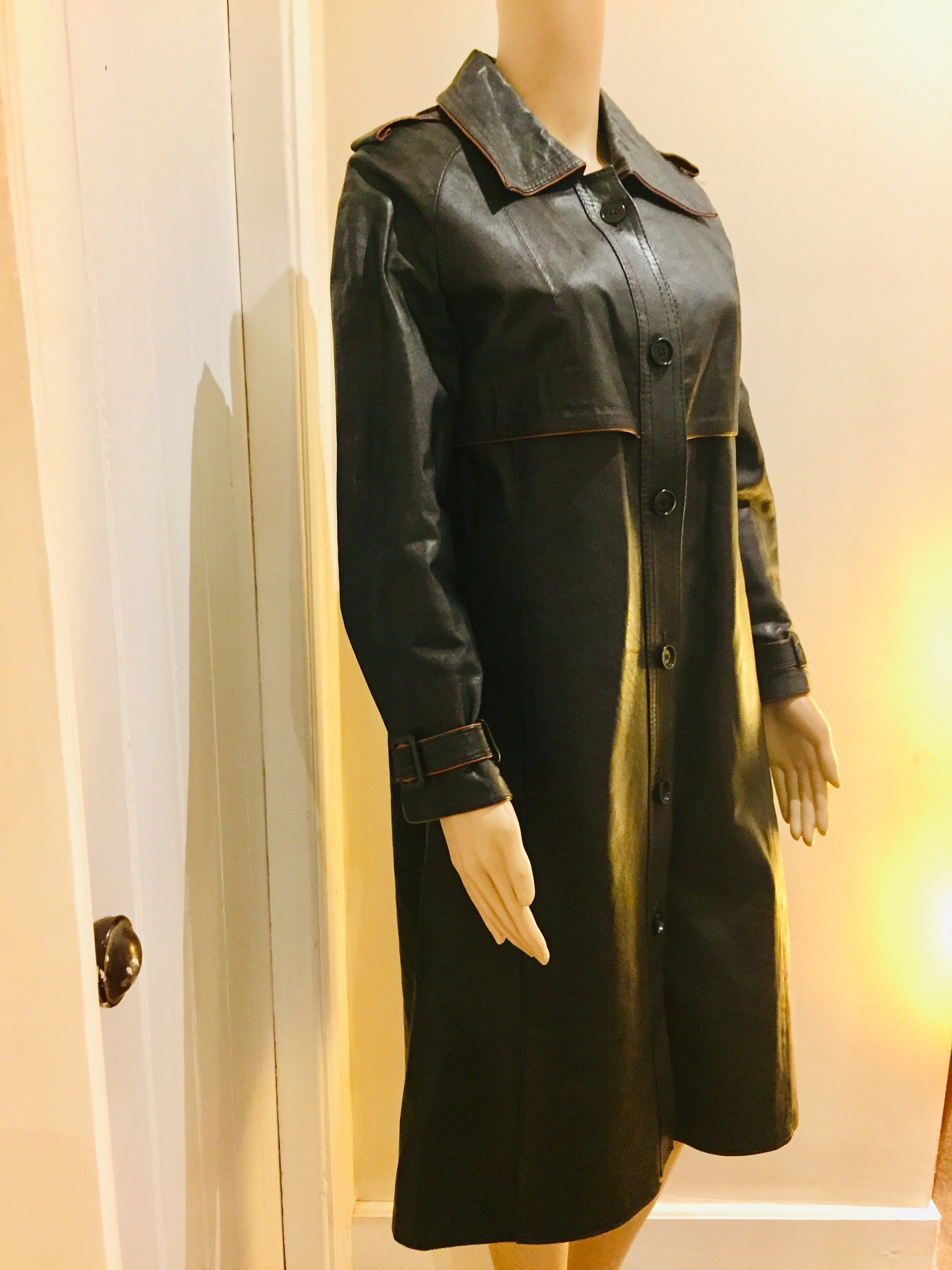 Image of Nice Vintage Leather Coat Made in London By "Wallace Sacks', Black Piped With Burnt Orange Sleek Front Pockets, Great Design