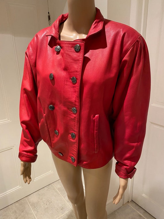 BEAUTIFUL Vintage 1980's Red Leather Womens Jacke… - image 2