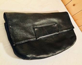 BEAUTIFUL Vintage 1980's High Quality Black Leather Handbag Made In USA By 'Jennifer Moore - Cute!!