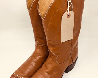 Lovely Vintage Tan 1970's Womens Cowboy Boots Made In USA - UK Size 6, USA 8B