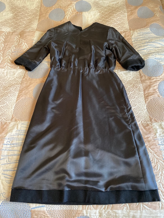 STUNNING Vintage 1950's Black Wool Dress - Beauti… - image 3
