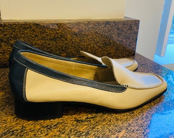 LOVELY Navy Blue & Cream Leather Shoes Made In ITALY By 'Cockerill Shoes', UK 4 to 4.5