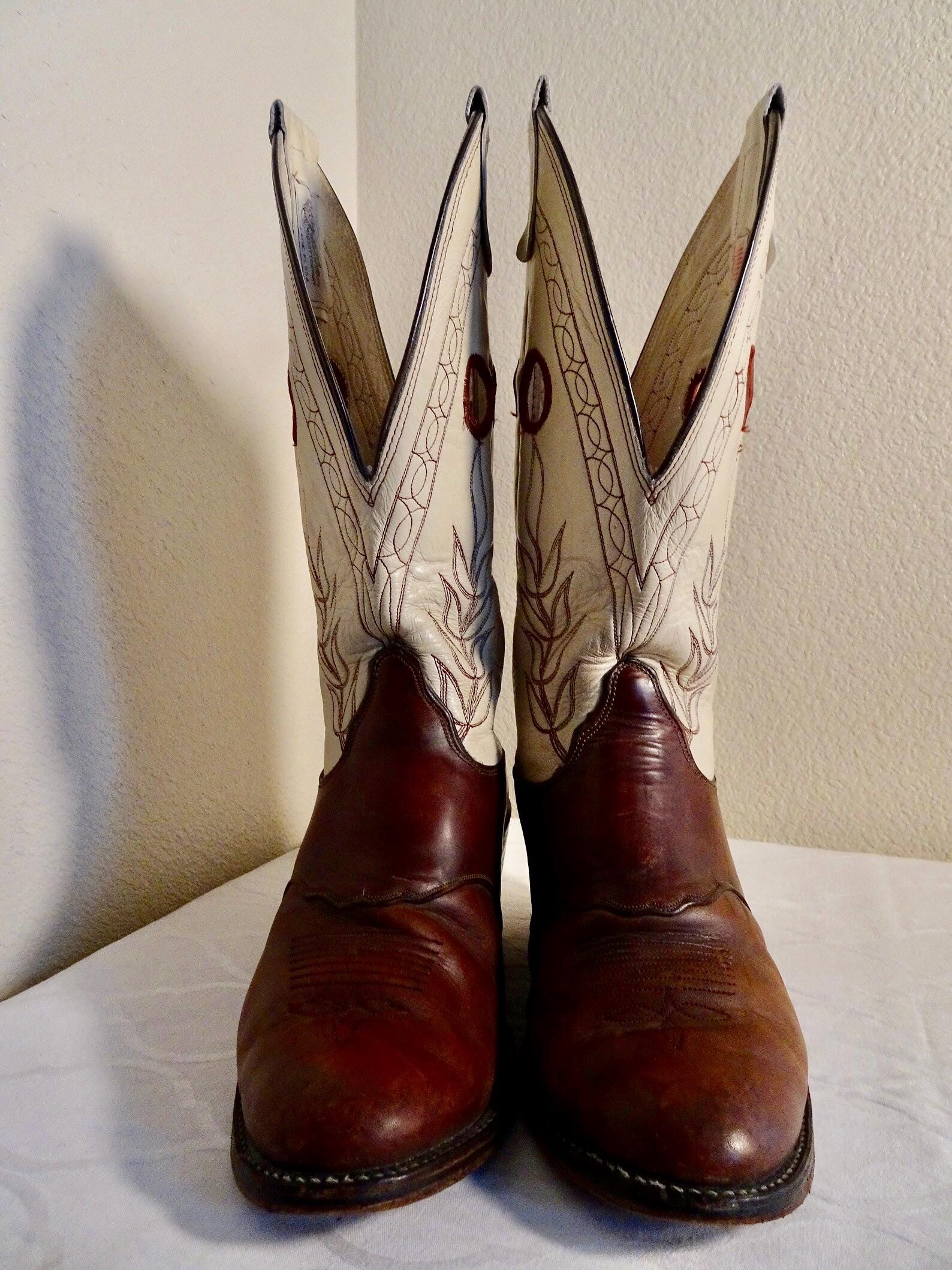 Lovely Pair of Mens Vintage 