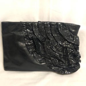 Cartera de piel de serpiente negra, bolso de mano de piel fruncida, cartera de piel con volantes, bolso de hombro de piel de pitón negra, cartera de mano de gran tamaño, bolso de piel exótica