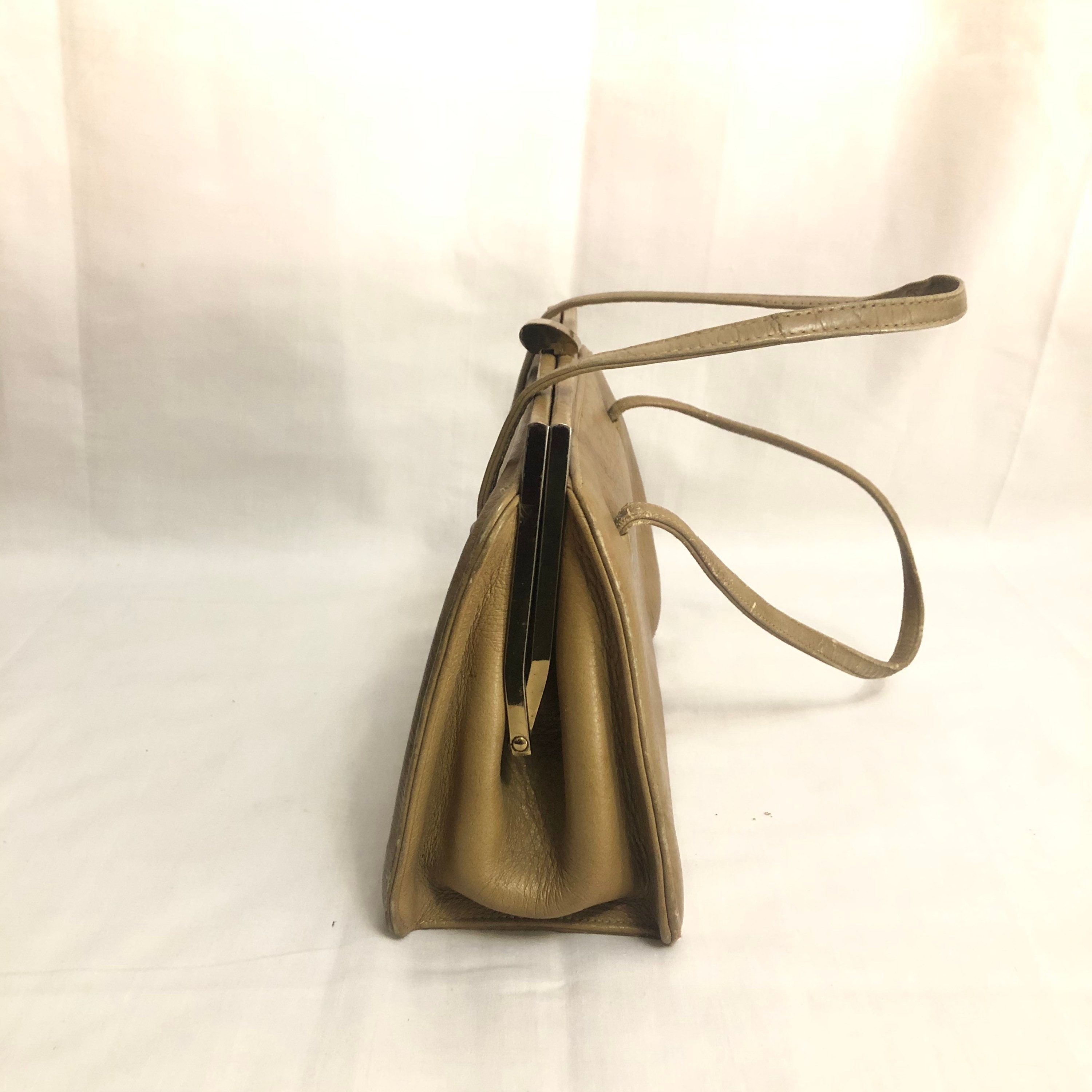 ?SALE?ZENITH HANDBAGS TAUPE LEATHER BACKPACK ZENITH Women Handbags - Vestiaire Collective main image 2