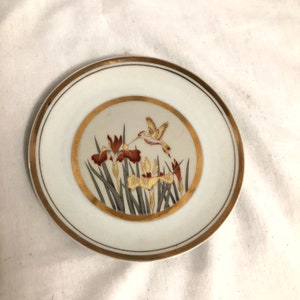 Small Chokin Japan Plate with Gold Trim and Hummingbird Floral Design