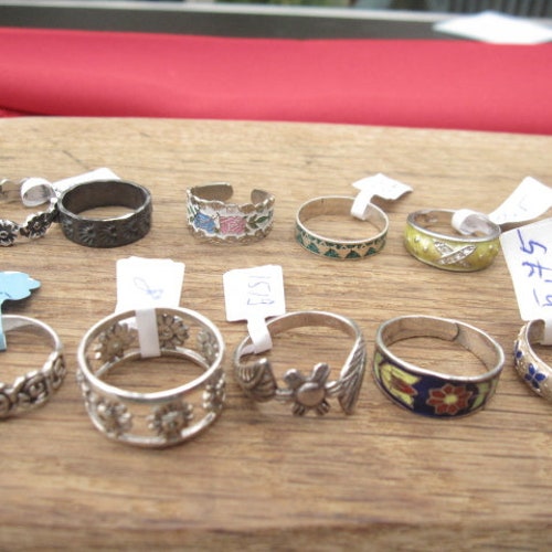 Sterling Silver Lot Bundle Enamel Flower X10 Pieces of Band shops Rings Size 5.75-9