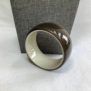 Vintage Frosted Brown Two Tone Bangle Cuff Bracelet Fashion Jewelry Molded Acrylic Resin Shimmer Glitter Beige Tan Chunky Gift Her Wife