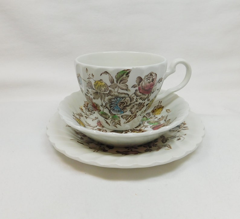 Vintage Staffordshire Boutique Teacup Bowl Dish Set Johnson Brothers Bros Ironstone England Tea Cup Dessert Salad Dish Berry Bowl Dining