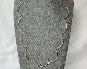 Vintage Scalloped Chain Link Necklace Sarah Coventry Signed Designer Jewelry Silver Tone Curved Loop Retro Glamour Fashion Statement Gift
