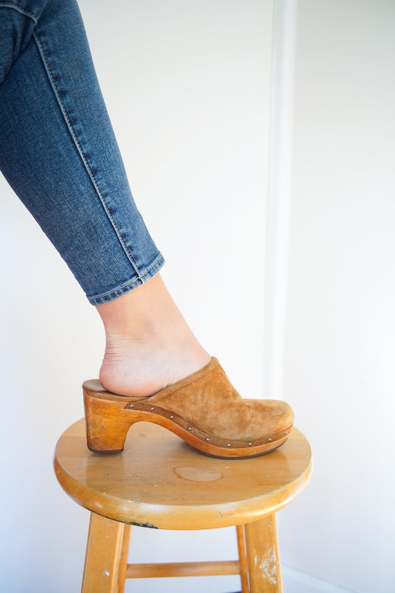 Vintage 70’s Style Ugg Suede and Wool Lined Wooden