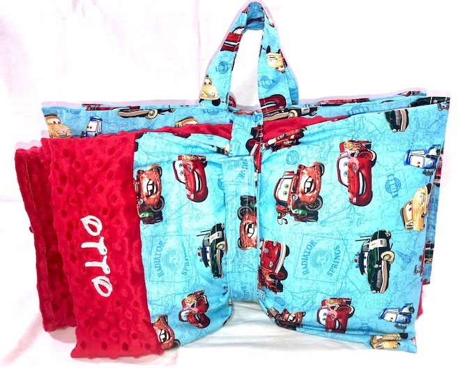 Race Adventures: Cars Print Kindermat Cover Set for Daycare Nap Time – Transform Rest into Exciting Journeys with Comfort and Playful Style