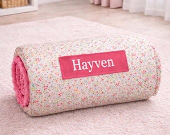 Petite Petals: Personalized Tiny Floral Nap Mat for Daycare and On-the-Go Bliss