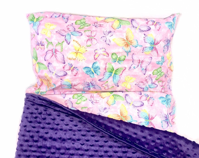 Enchanting Flutter: Pink Glitter Butterfly All-in-One Nap Mat with Personalized Embroidered Name – Create a Cozy Haven at Home or School