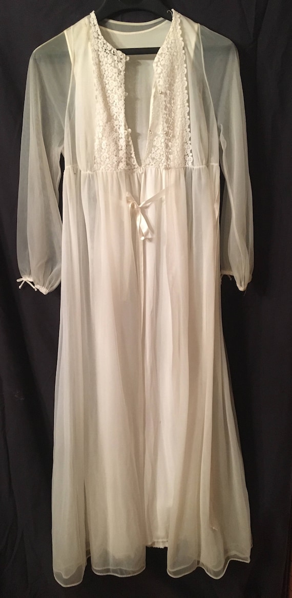 1960's bridal peignoir set, long gown and robe - Gem