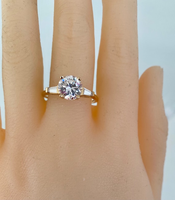 14K Solid Gold Solitaire CZ Flanked Baguettes Exq… - image 1