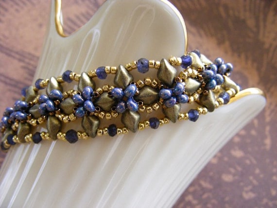 Iolite and Czech Glass Woven Beaded Bracelet in Dark Periwinkle