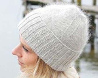 thick, hand-knitted ribbed beanie