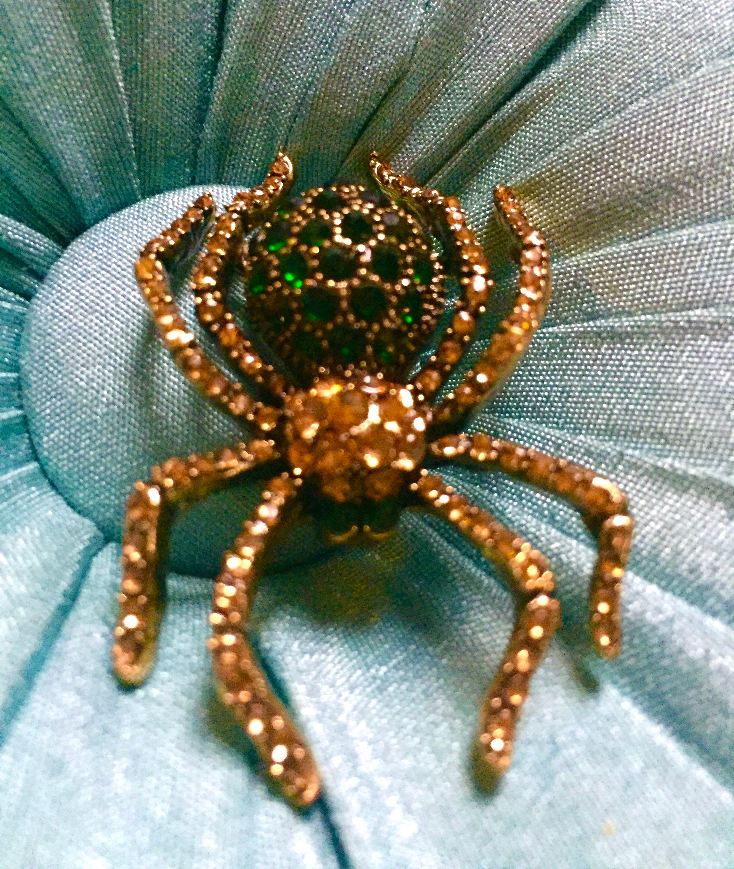 Emerald Spider Brooch – Spiderweblove