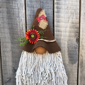 Scarecrow Gnome, scarecrow gnome wreath, Fall Scarecrow Gnome, Autumn Scarecrow Gnome, Autumn wreath, gift, Mother's day gift, wall decor