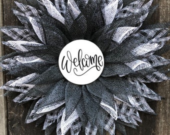 Wreath, Sunflower Wreath, Black and White Wreath, Everyday Wreath, Welcome Wreath, Mother's day gift,  gift, wall decor, all season wreath,