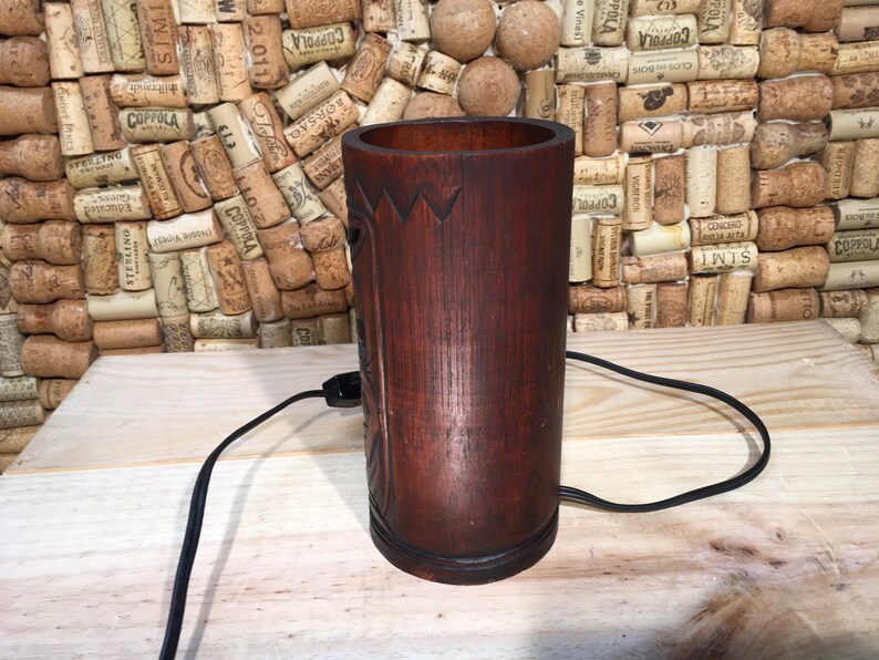 FREE SHIPPING Vintage 1970/'s hand carved Tiki bar lamp