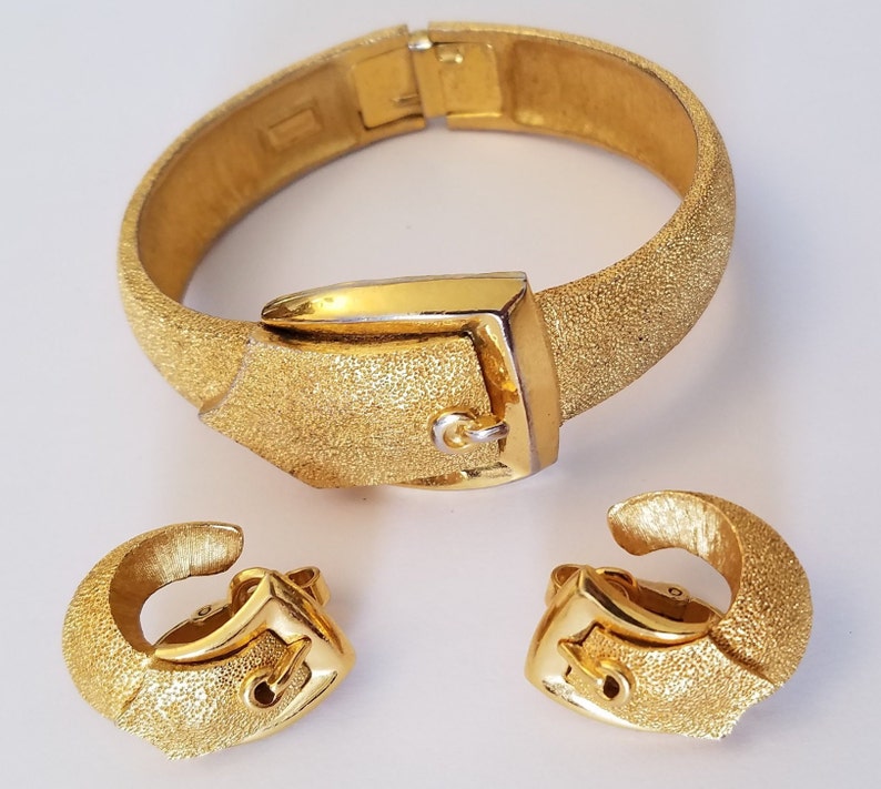 Vintage 60s Crown Trifari signed Textured Gold Tone Belt Buckle Clamper Cuff Bracelet and Clip Earrings Set FREE Shipping