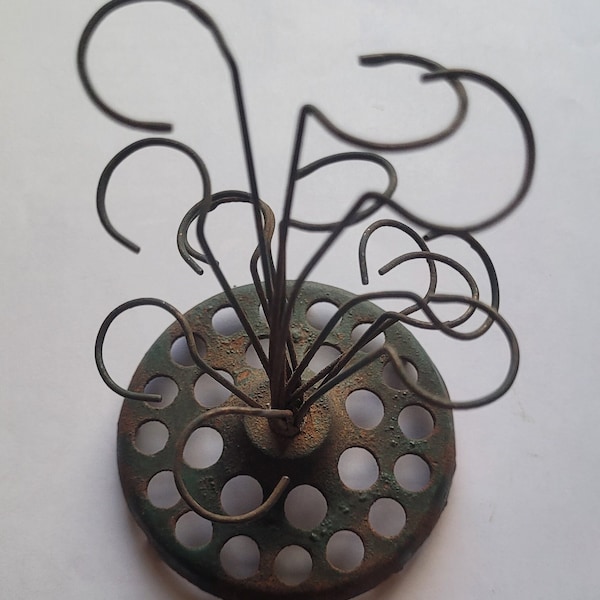 Vintage 1930s Curled Wire Loop Metal Flower Frog Jay P Orben Metal Wire Flower Frog FREE Shipping