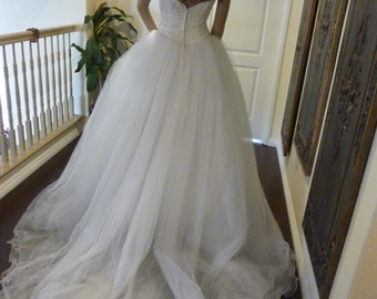 Romantic Vintage Fairy Tale Tulle Wedding gown