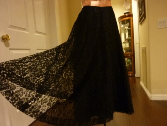 Ultra Feminine Vintage 50's Strapless Black Lace … - image 4