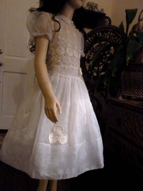 Sweet Vintage 50's Child's White Organza Dress wit