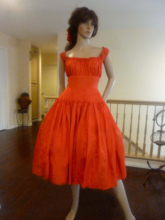 Vibrant Coral Red Rockabilly 50's Swing Dress ala… - image 1