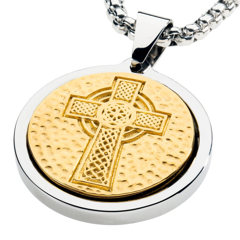 Медальон с крестом. Изуитский медальон крест. Mountain Celtic Cross. Cross in Coin Pendant with Alpha AMD Omega.